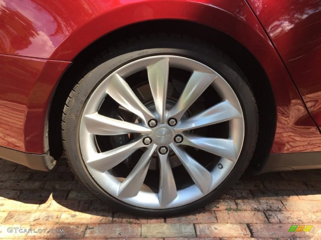 2012 Model S  - Signature Red / Black photo #16