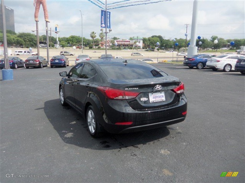 2016 Elantra Value Edition - Phantom Black / Beige photo #6