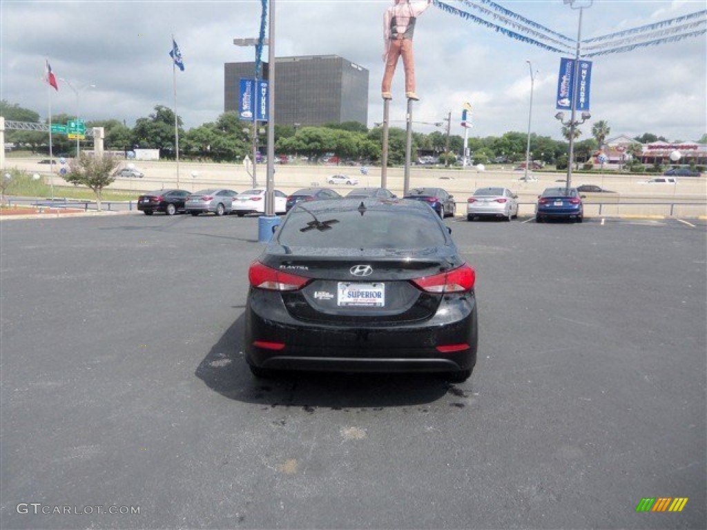 2016 Elantra Value Edition - Phantom Black / Beige photo #7