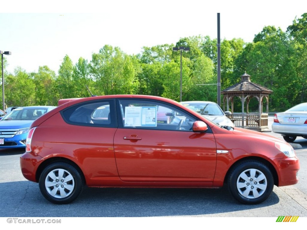 2010 Accent GS 3 Door - Tango Red / Gray photo #2