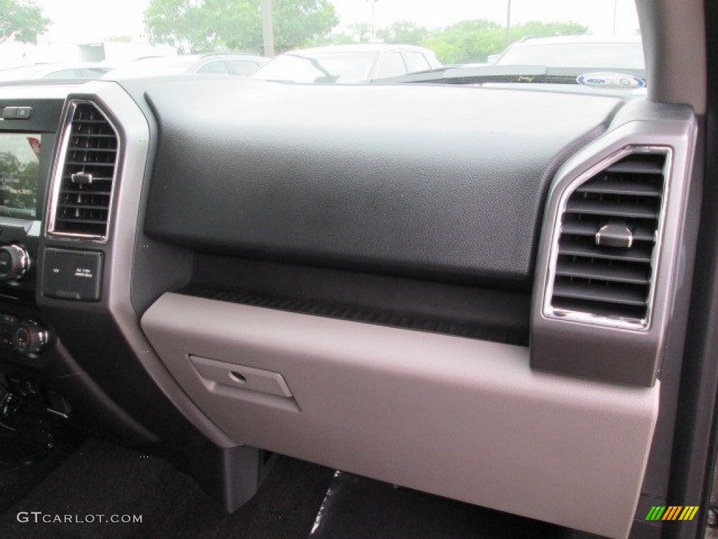 2015 F150 XLT SuperCrew - Magnetic Metallic / Medium Earth Gray photo #27