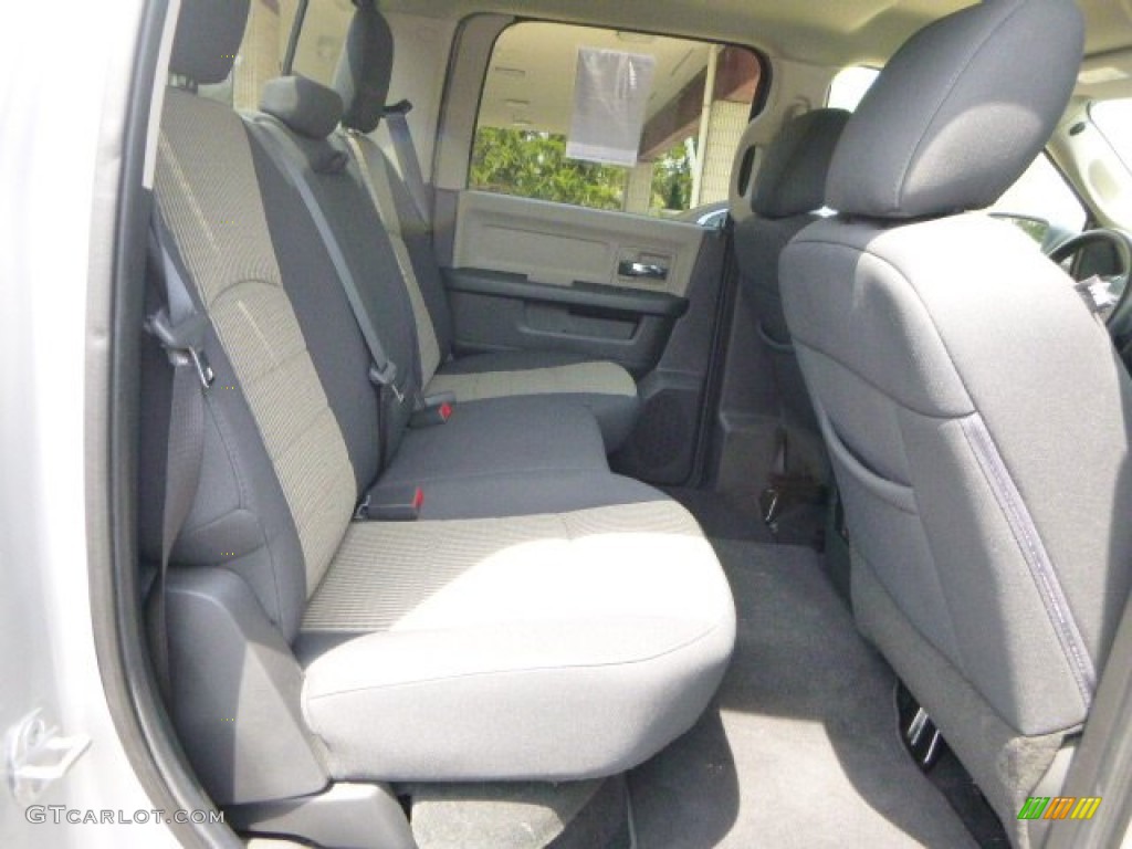 2012 Ram 1500 SLT Crew Cab 4x4 - Bright Silver Metallic / Dark Slate Gray/Medium Graystone photo #11