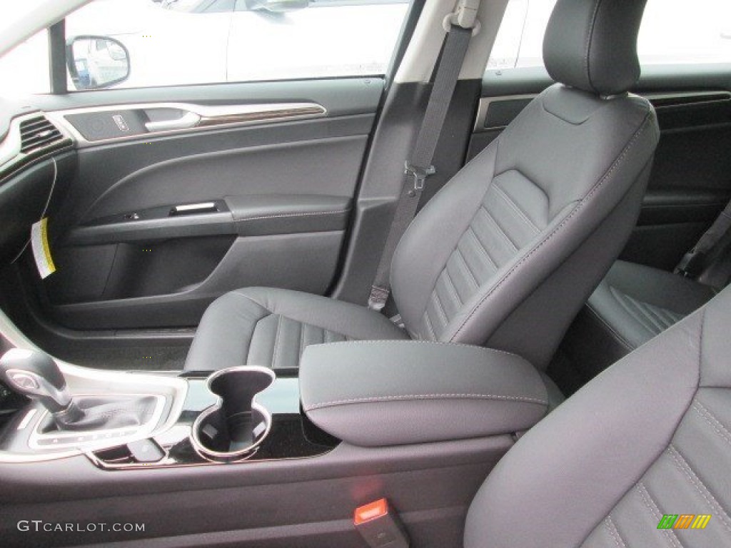 2015 Fusion SE - White Platinum Metallic / Charcoal Black photo #20