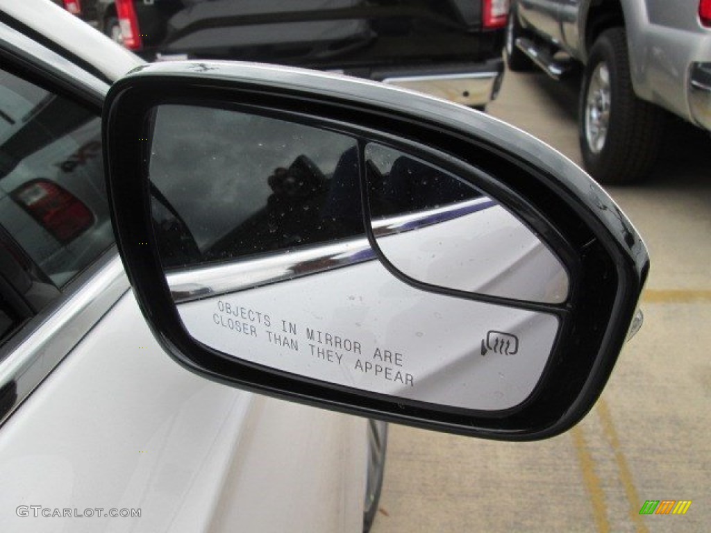 2015 Fusion SE - White Platinum Metallic / Charcoal Black photo #36