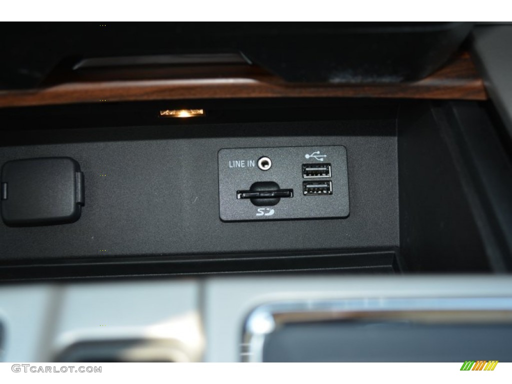 2015 F150 Lariat SuperCrew 4x4 - White Platinum Tricoat / Medium Light Camel photo #19