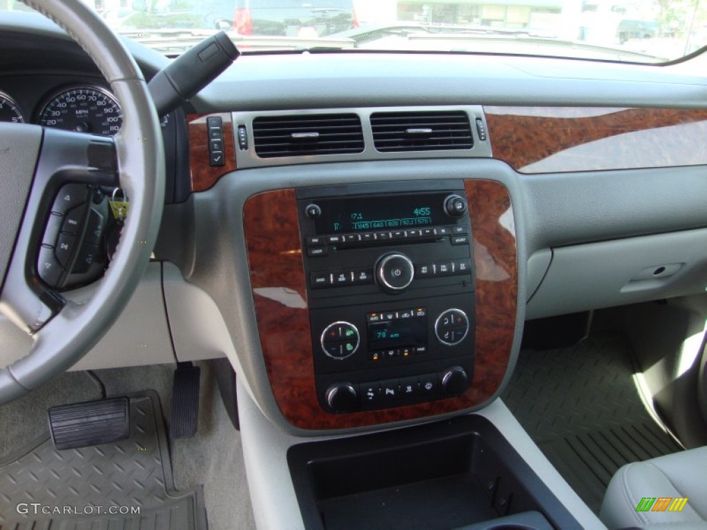 2008 Silverado 1500 LTZ Crew Cab - Silver Birch Metallic / Light Titanium/Dark Titanium photo #14