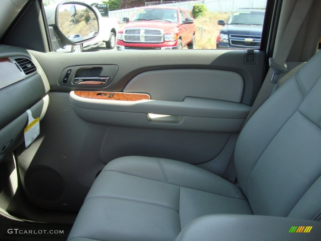 2008 Silverado 1500 LTZ Crew Cab - Silver Birch Metallic / Light Titanium/Dark Titanium photo #16