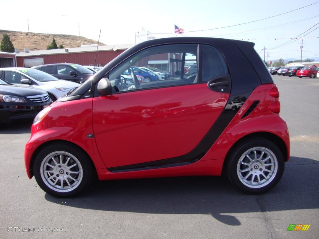 2012 fortwo passion coupe - Rally Red / Design Black photo #4