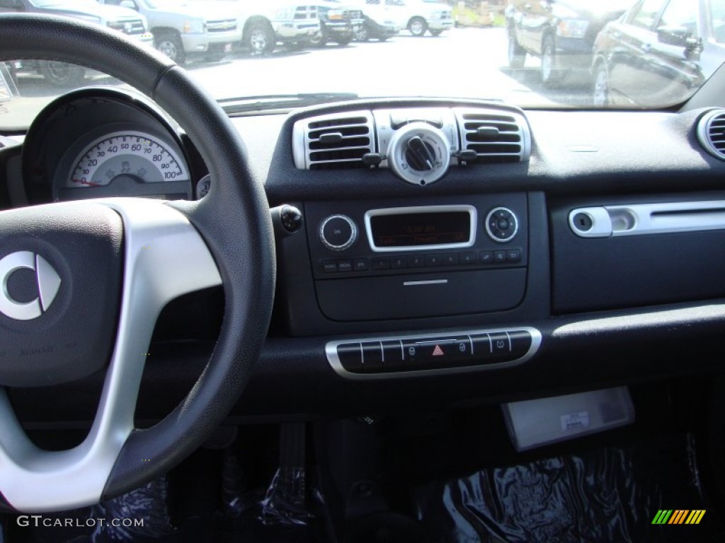 2012 fortwo passion coupe - Rally Red / Design Black photo #14