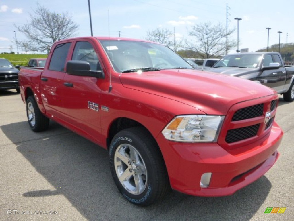 2015 1500 Express Crew Cab 4x4 - Flame Red / Black/Diesel Gray photo #8