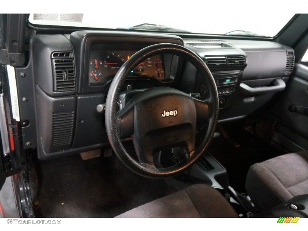 2004 Wrangler Sport 4x4 - Black / Dark Slate Gray photo #16