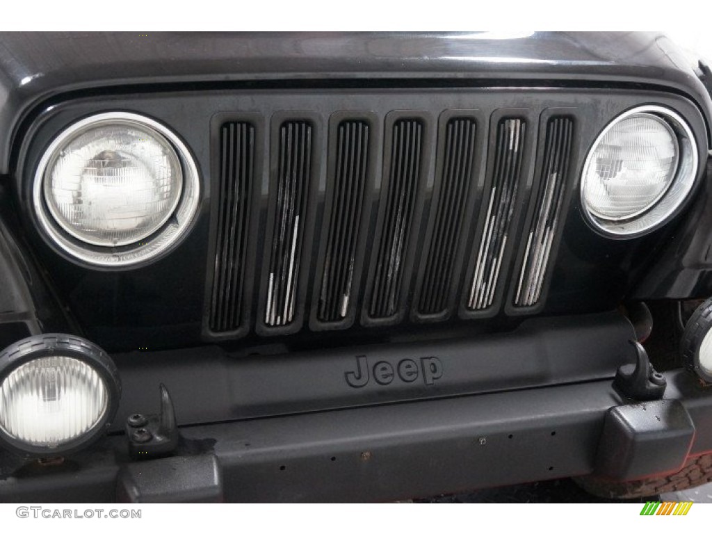 2004 Wrangler Sport 4x4 - Black / Dark Slate Gray photo #31