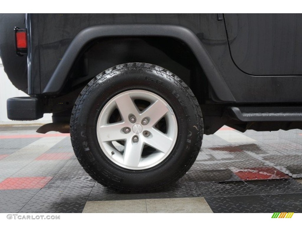2004 Wrangler Sport 4x4 - Black / Dark Slate Gray photo #39