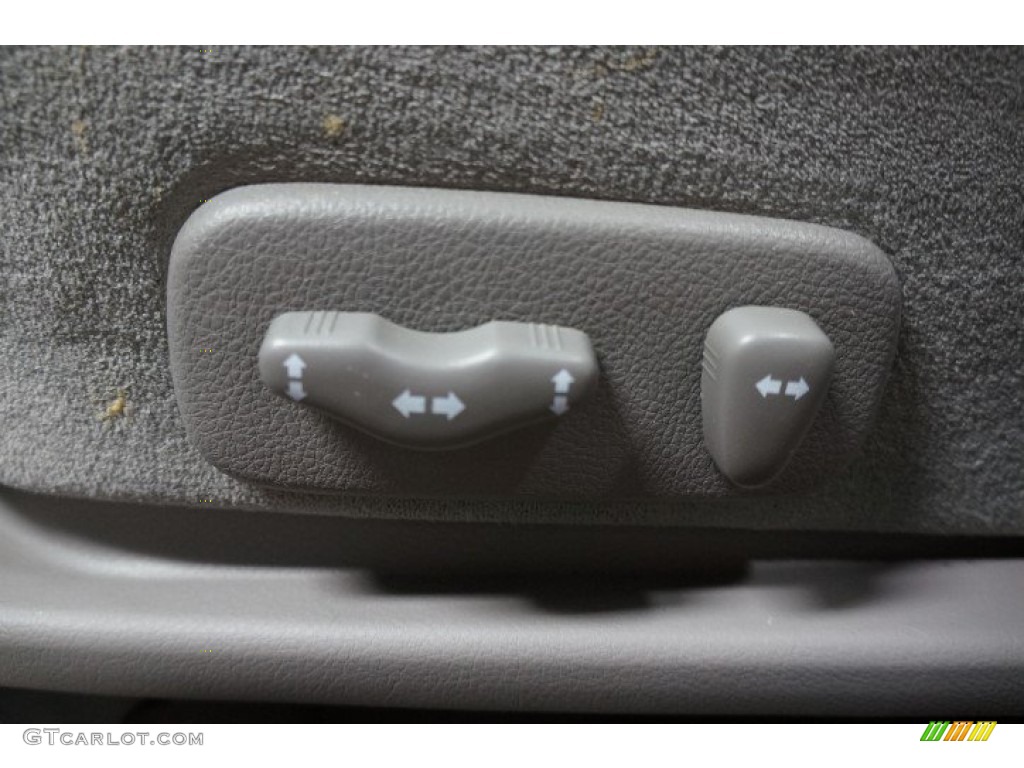 2006 Altima 3.5 SE - Polished Pewter Metallic / Frost photo #20