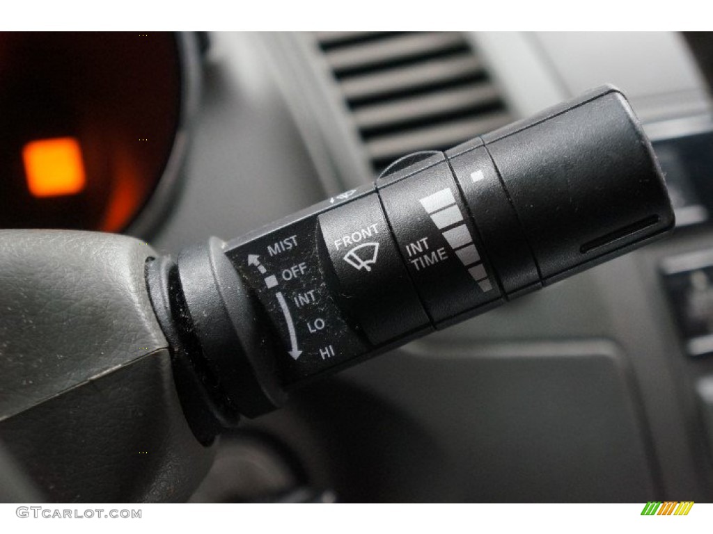 2006 Altima 3.5 SE - Polished Pewter Metallic / Frost photo #25