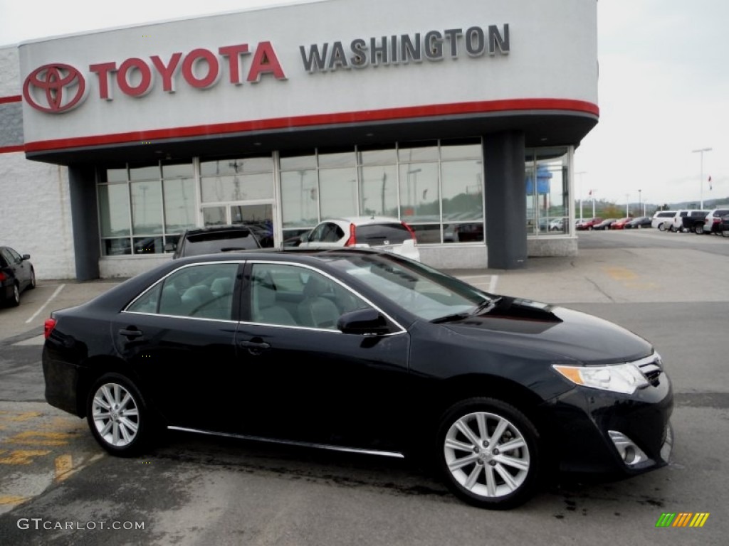 2012 Camry XLE - Attitude Black Metallic / Ash photo #2