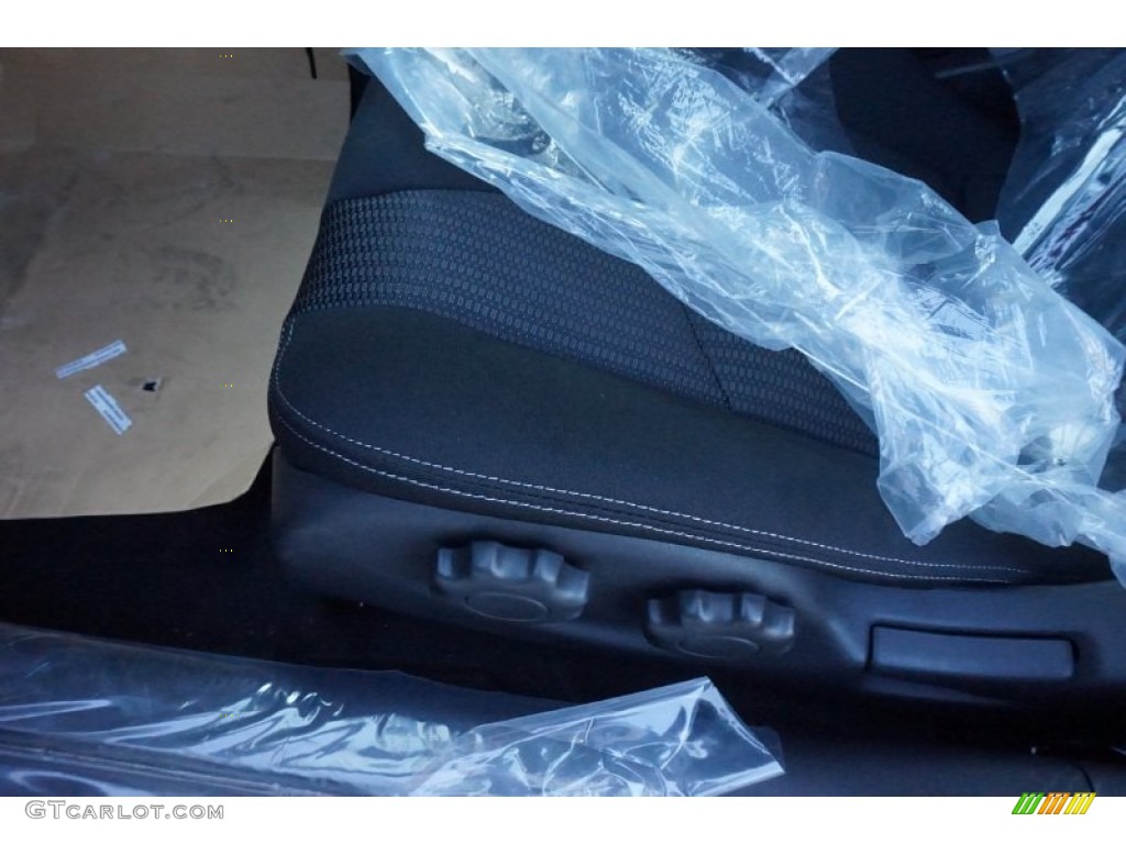 Black Interior 2015 Nissan 370Z Coupe Photo #103705923