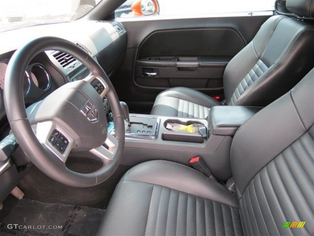 2011 Challenger R/T Classic - Toxic Orange Pearl / Dark Slate Gray photo #13