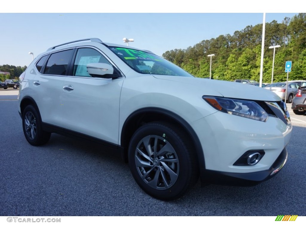 2015 Rogue SL AWD - Pearl White / Almond photo #7