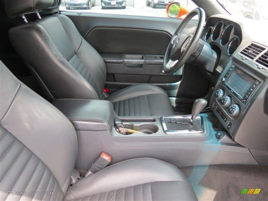 2011 Challenger R/T Classic - Toxic Orange Pearl / Dark Slate Gray photo #16