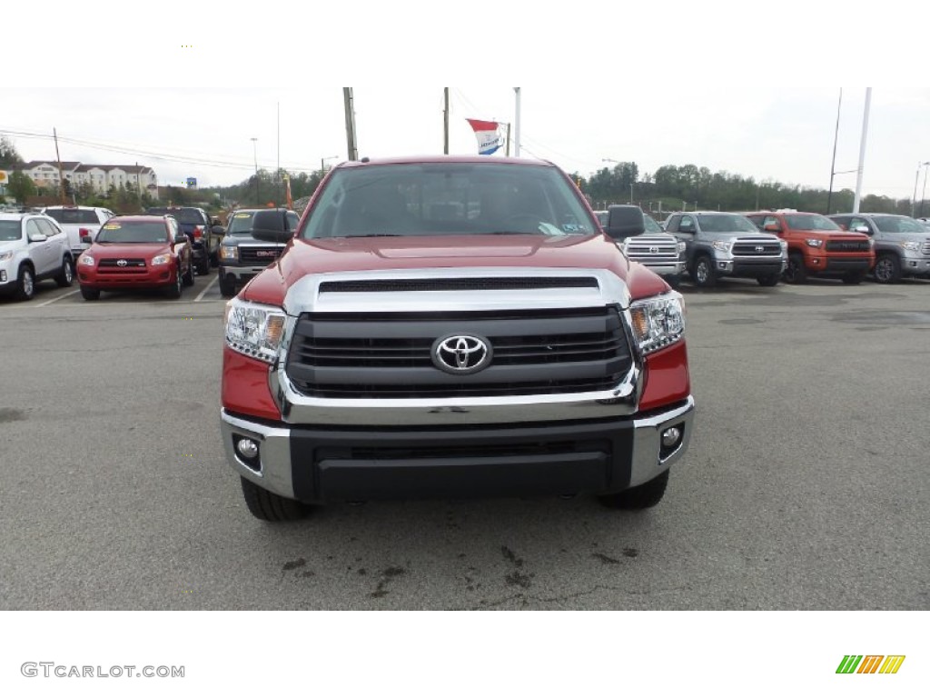 2015 Tundra SR5 Double Cab 4x4 - Barcelona Red Metallic / Graphite photo #3