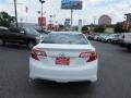 Super White - Camry SE Photo No. 6