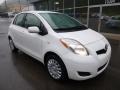 2009 Polar White Toyota Yaris 5 Door Liftback  photo #2