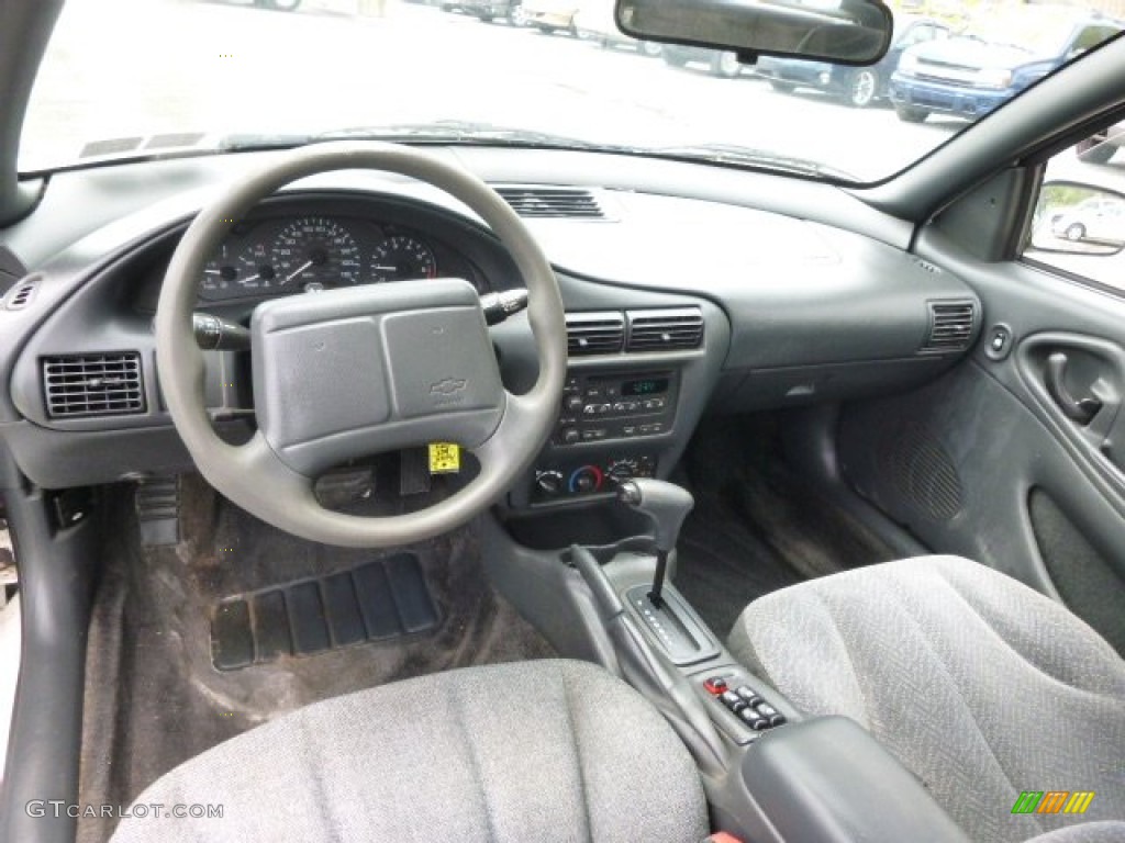 Graphite Interior 2002 Chevrolet Cavalier LS Sedan Photo #103714722