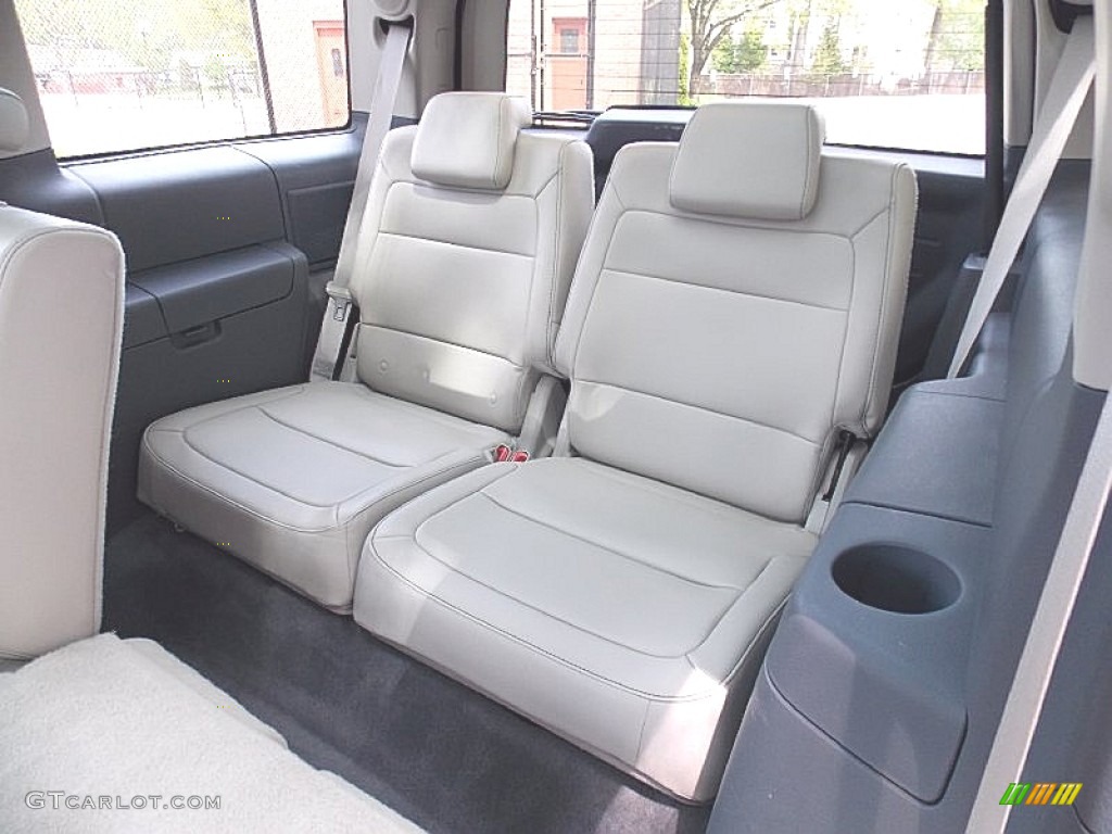 2009 Ford Flex SEL AWD Rear Seat Photo #103714929