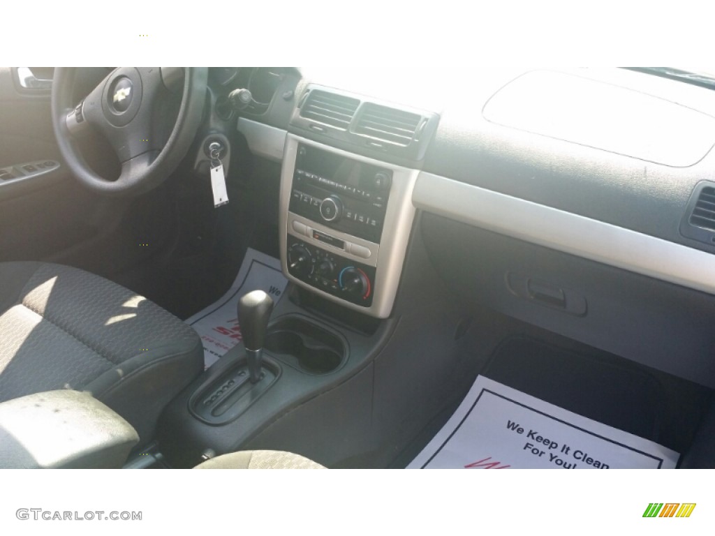 2007 Cobalt LT Coupe - Sport Red Tint Coat / Gray photo #12