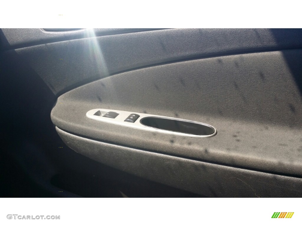 2007 Cobalt LT Coupe - Sport Red Tint Coat / Gray photo #30