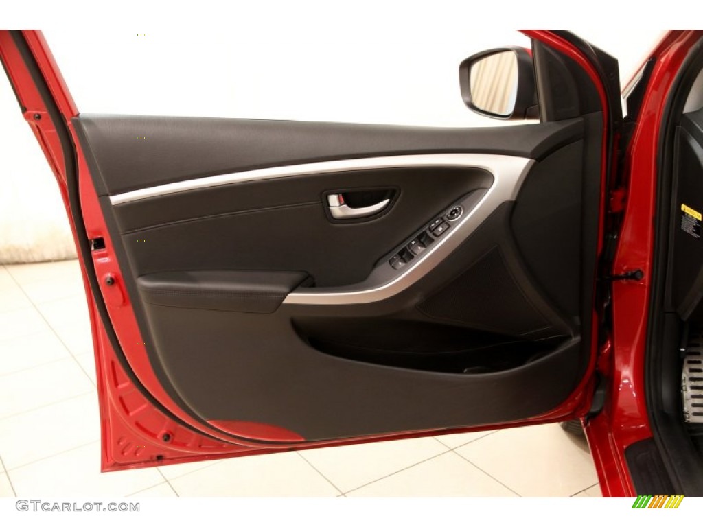 2013 Elantra GT - Red / Black photo #4