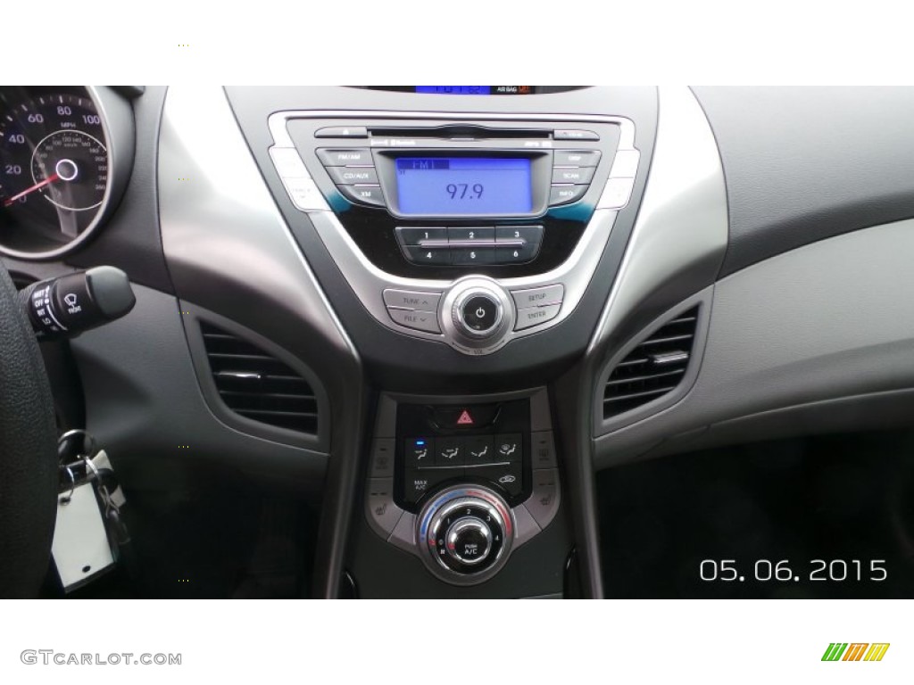 2013 Elantra Coupe GS - Monaco White / Gray photo #12