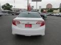 Super White - Camry SE Photo No. 6