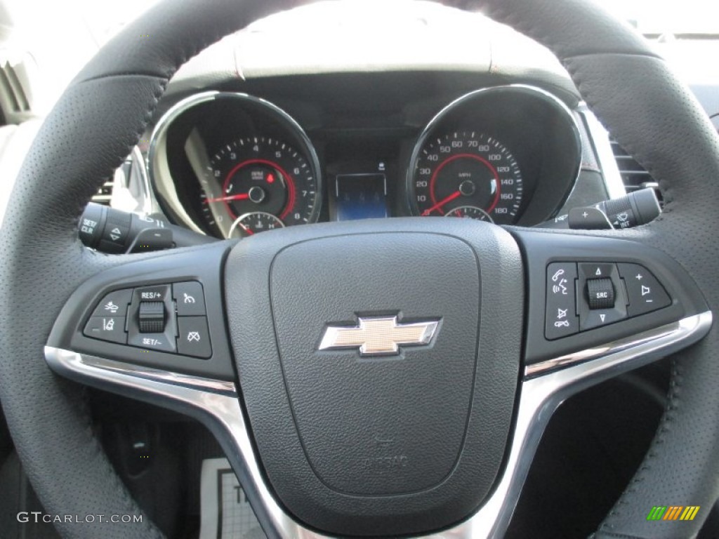 2015 Chevrolet SS Sedan Steering Wheel Photos