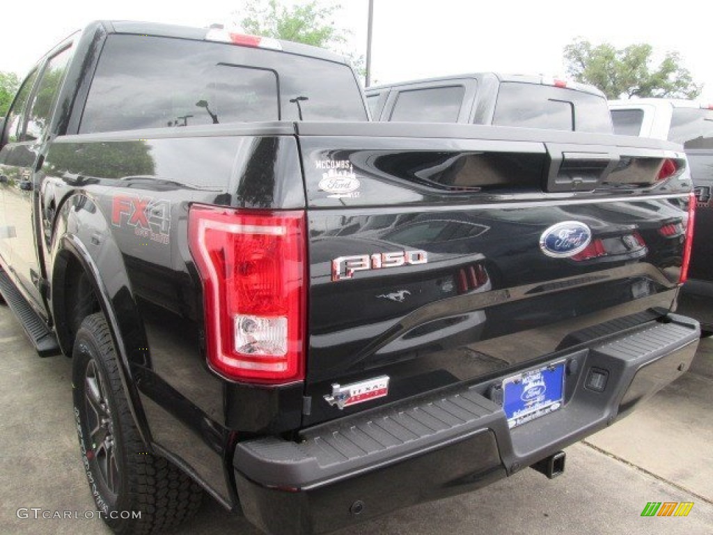 2015 F150 XLT SuperCrew 4x4 - Tuxedo Black Metallic / Black photo #13