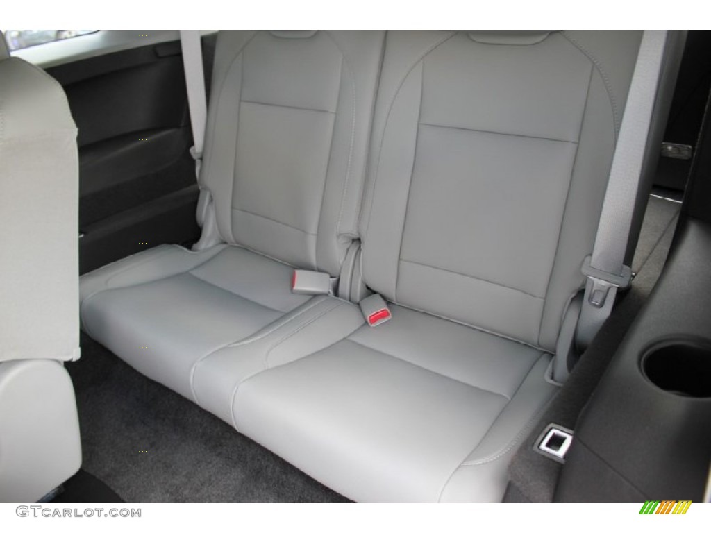 2016 Acura MDX SH-AWD Technology Rear Seat Photo #103733720