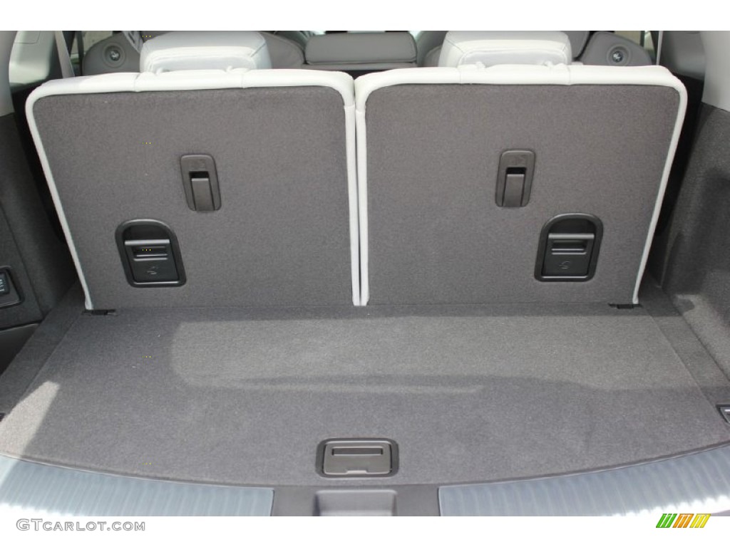 2016 Acura MDX SH-AWD Technology Trunk Photos