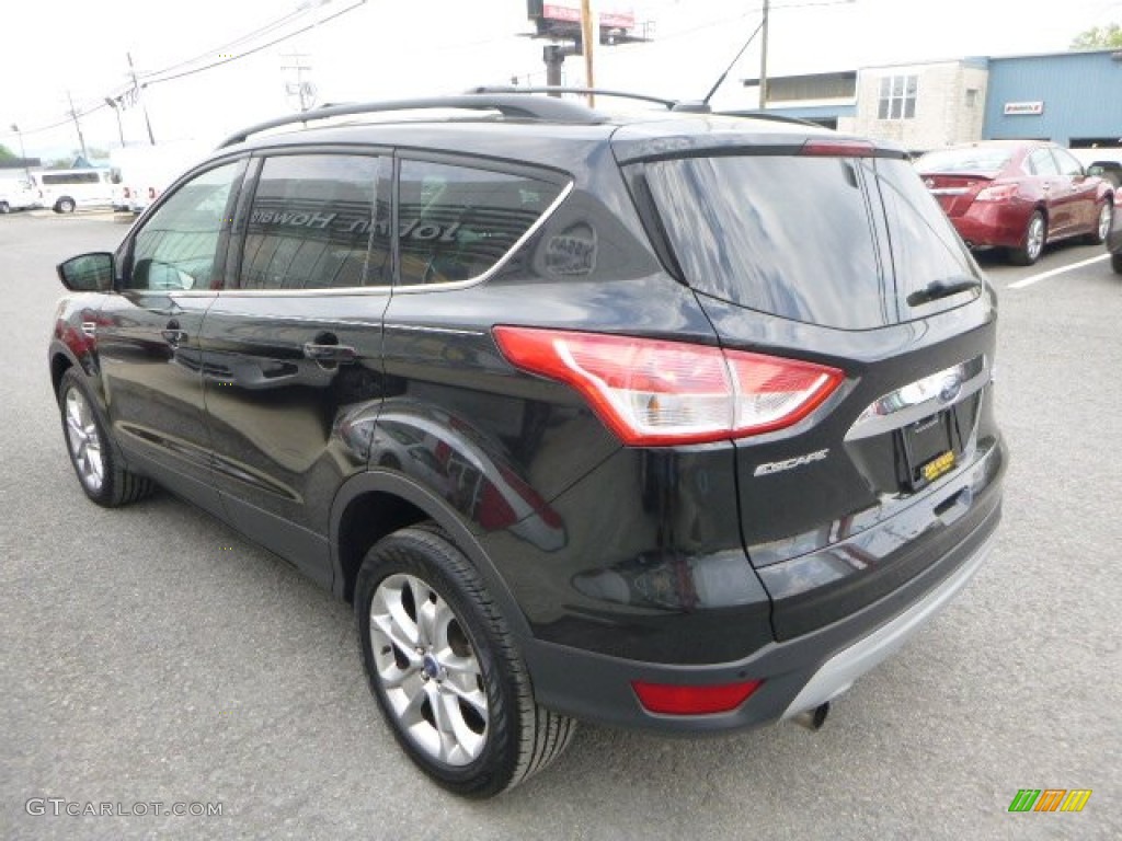 2013 Escape SEL 2.0L EcoBoost 4WD - Tuxedo Black Metallic / Medium Light Stone photo #11