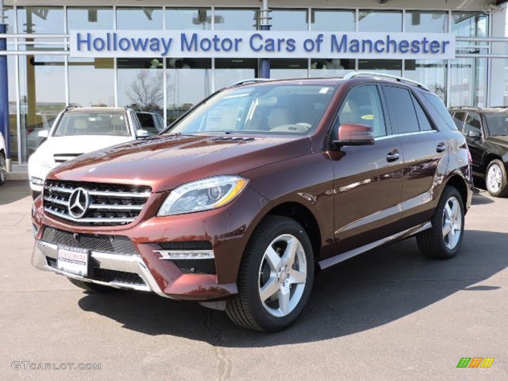 2015 ML 400 4Matic - Cinnabar Red Metallic / Almond Beige/Mocha photo #1