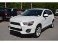 White Pearl - Outlander Sport ES Photo No. 2