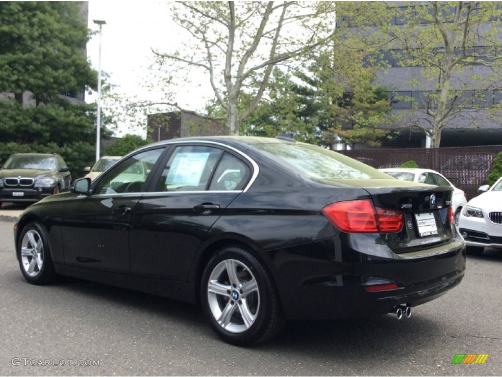 2015 3 Series 328i xDrive Sedan - Black Sapphire Metallic / Venetian Beige photo #5