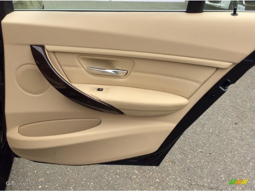 2015 3 Series 328i xDrive Sedan - Black Sapphire Metallic / Venetian Beige photo #24