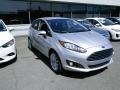 Ingot Silver - Fiesta SE Hatchback Photo No. 1