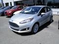 Ingot Silver - Fiesta SE Hatchback Photo No. 3