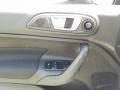 Ingot Silver - Fiesta SE Hatchback Photo No. 15
