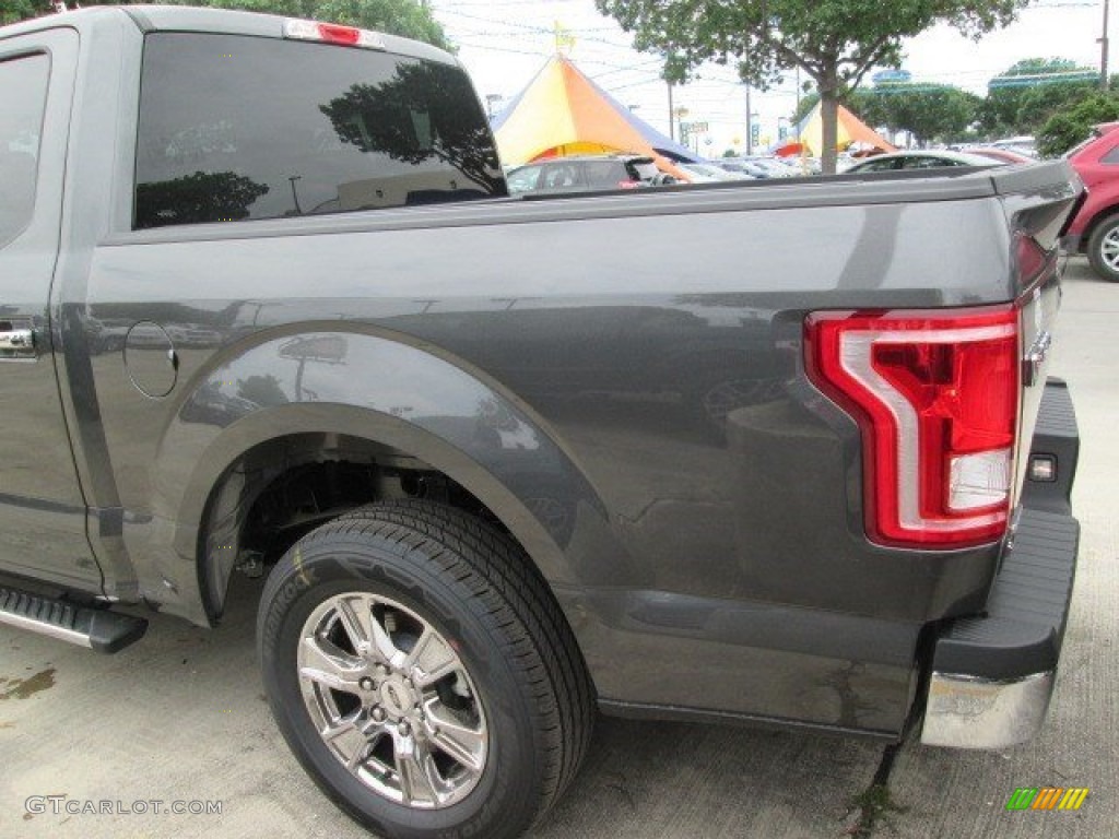 2015 F150 XLT SuperCrew - Magnetic Metallic / Medium Earth Gray photo #35