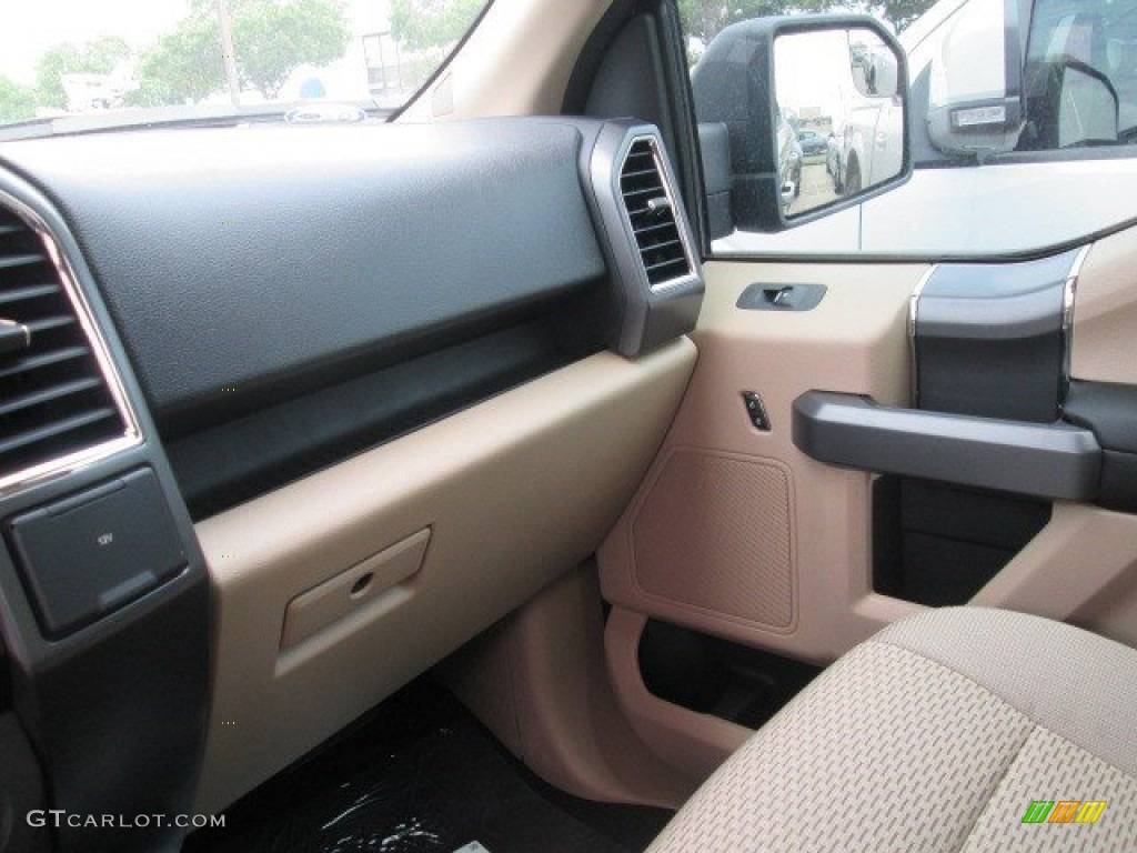 2015 F150 XLT SuperCrew - Caribou Metallic / Medium Light Camel photo #28