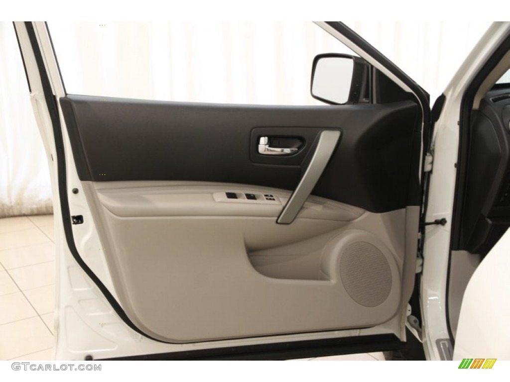 2011 Rogue SL AWD - Pearl White / Gray photo #4