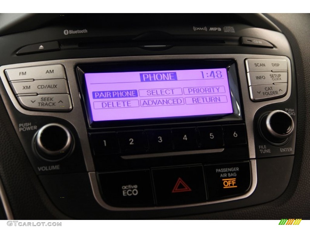 2013 Tucson GLS AWD - Garnet Red / Taupe photo #9